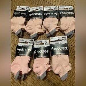 Set of 7 athletic performance socks for running, golf, etc. Retails @ $18 each.